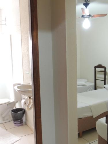 Triple Room with Air Conditioning image 5