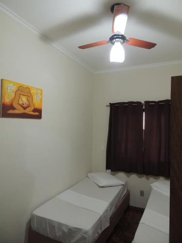 Double or Twin Room with Shared Bathroom image 7