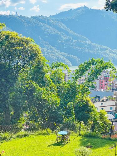 Hotel Tourist Residency And Homeland Forest Villa – Pokhara, FL