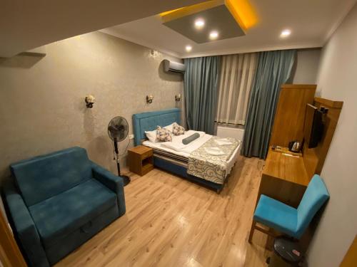 room detail thumbnail 1