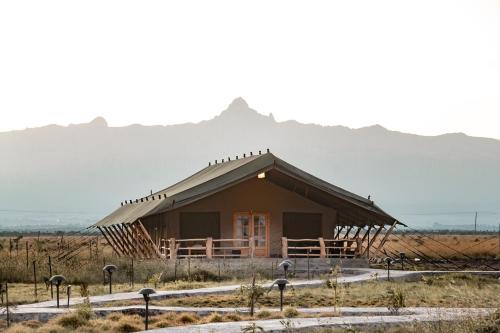 MAISHA SWEETWATERS CAMP – khách sạn tại Nanyuki