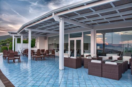 ระเบียง/ชานเรือน, Moresco Park Hotel in สแปร์โลนกา