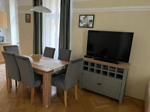 เรสซิเดนซ์ ยู เวจโวดู (Residence U Vejvodů) near สะพานชาร์ลส์