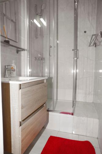 Appartement, deux chambres au pied du métro Montgomery, Brussels (photo 3)