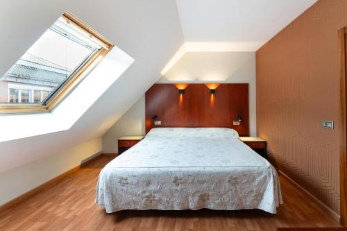 Hotel Doña Urraca - image 11