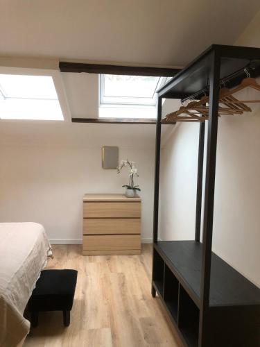 Absolute Charm 3 Bedroom 3 Bathroom with AC EU District