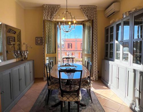 MARIA TERESA Apartment - Sophisticated Living and City Links - Quartiere TRIESTE, Rome (photo 2)