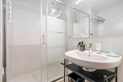 apartamento en las tablas con garaje y piscina ALQUILER TEMPORAL - image 11
