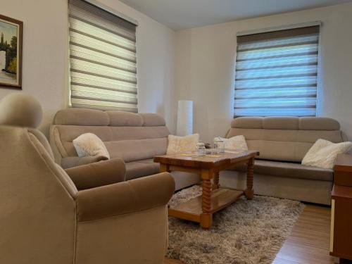 Seoska kučica-Oaza mira Fojnica Seoska kučica-Oaza mira Fojnica