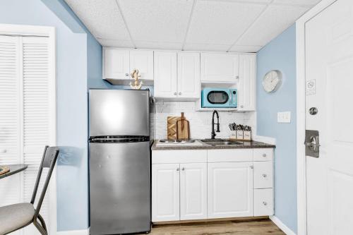 Long Beach Resort #1-1300E by RealJoy Vacations - image 7