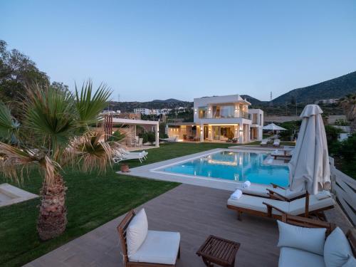 Villa - Beach Front image 2