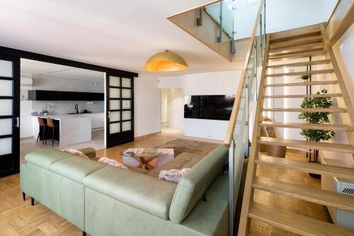Apartament w centrum - duplex penthouse in the centre with terrace and air conditioning, Cracovie (photo 7)