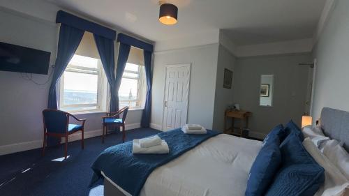 1 double bed