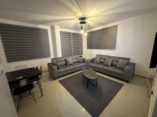 5 minutes to the sea in Kyrenia new port in ไคเรเนีย