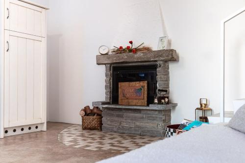 Casa Guzz - the house in the village, Nesso (foto 5)