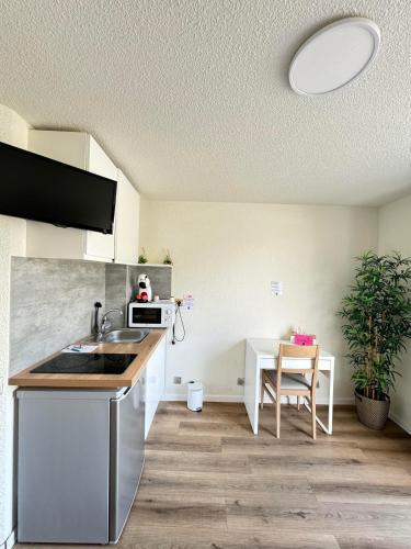 บริการและสิ่งอำนวยความสะดวก, Couett'Hotel Brest Port de plaisance, Les pieds dans l'eau in เบรสต์