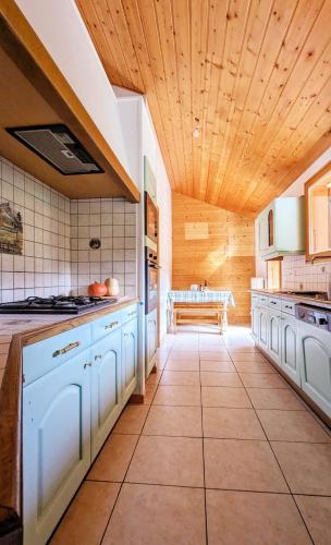 Chalet Sterenn, 10 personnes, Grand Bornand et La Clusaz in Entremont