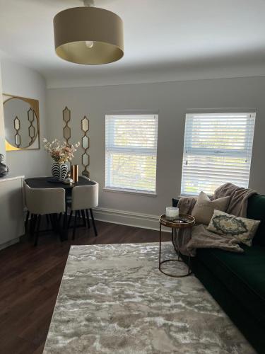 Beautiful Sefton Park one bed apartment in Liverpool Sleeps 4, Liverpool (photo 3)