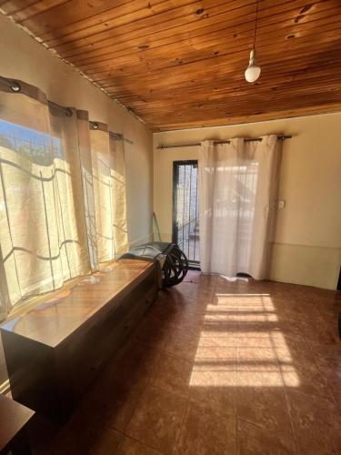 Casa lujo in ทาคัวเร็มโบ