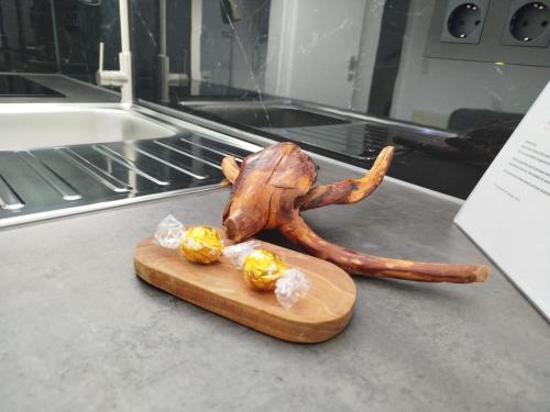 Food and beverages, Design Apartment - Pure in Glauburg