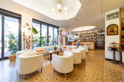 Hotel Cortina - main image