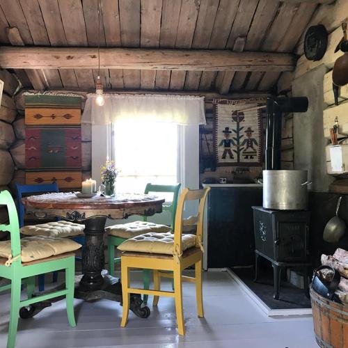 Charming lodge from 1888 in Otta