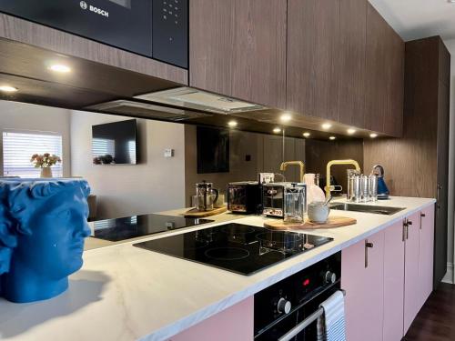 No 50 - Beautiful apartment in Liverpool Sleeps 4, Liverpool (photo 2)