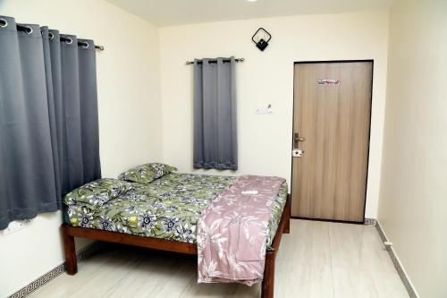Double Room image 8