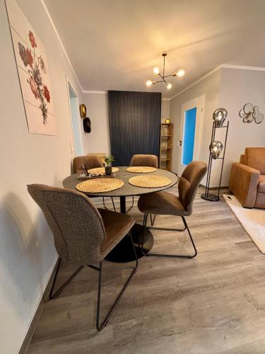 設施, Stilvolle Einliegerwohnung mit Boxspringbett in 巴本豪森