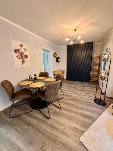 設施, Stilvolle Einliegerwohnung mit Boxspringbett in 巴本豪森