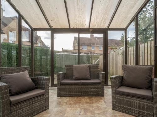 Iekārtas, Charming Family House in Rosewell - Pass the Keys in Poltona
