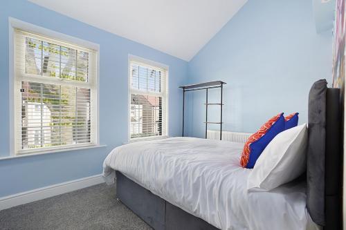 OnSiteStays - Stylish 5 bedroom house with 3 bathrooms, Dartford (zdjęcie 6)