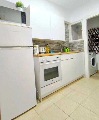 Cozinha, The Sea Pearl Deganya 63 in Kiryat Yam