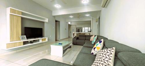 Island Jazz Loft with Bathtub & Seaview - Jazz Suites by Ocean Luxe, Tanjong Tokong