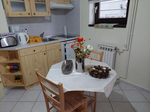 Apartment with Sea View image 4
