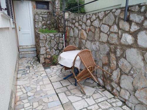 Apartment with Sea View image 2