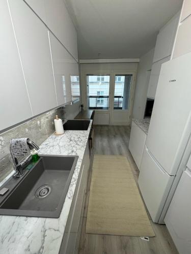 2 bedroom condo with a balcony in the center of Helsinki, Helsinki (Foto 10)