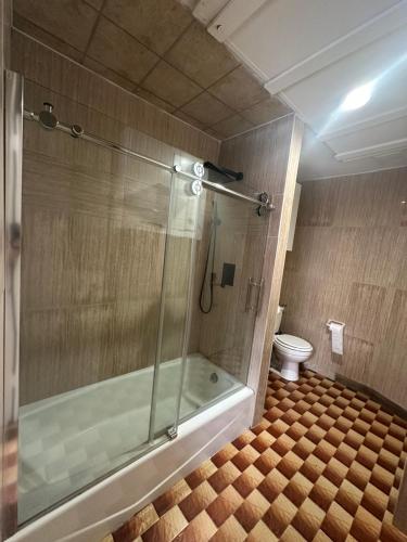 AL Shami 408, New York (photo 7)
