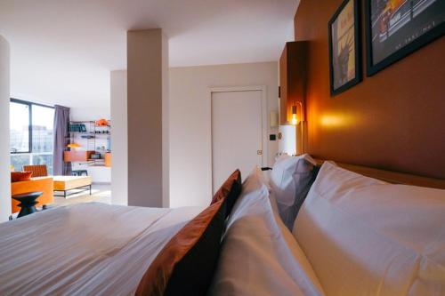 OIQIA • New Yorker, Toulouse (fotografie 10)