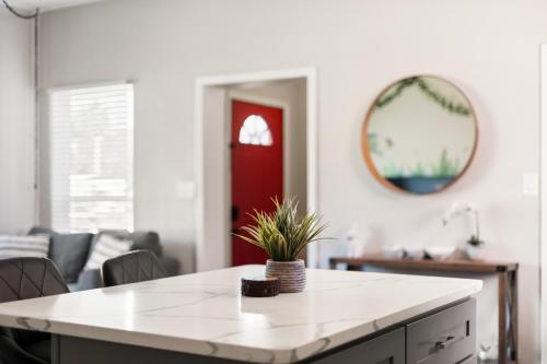 Orlando Airport Vacation Home Pet Friendly near Barry University School of Law