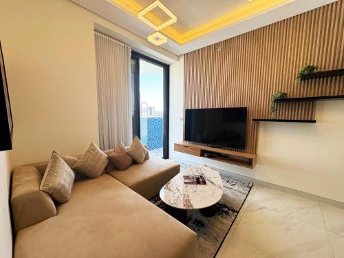 Great deal Magnificent Brand New with Private PooL, Dubaï (photo 3)