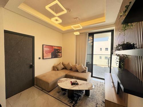 Great deal Magnificent Brand New with Private PooL, Dubaï (photo 8)