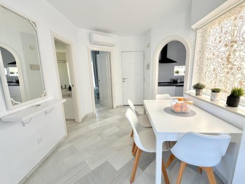 SR La Cartuja Calahonda 2 BDR with Sea View 5