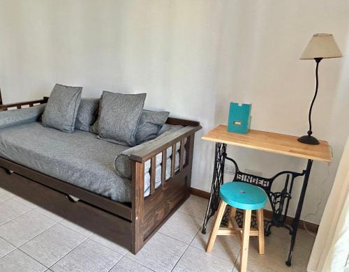 One-Bedroom Apartment image 5