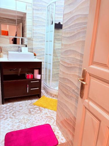 Amazing and stylish flat for 4 people with breakfast included 2 blocks away from Poblenou beach, Barcelona (Foto 8)