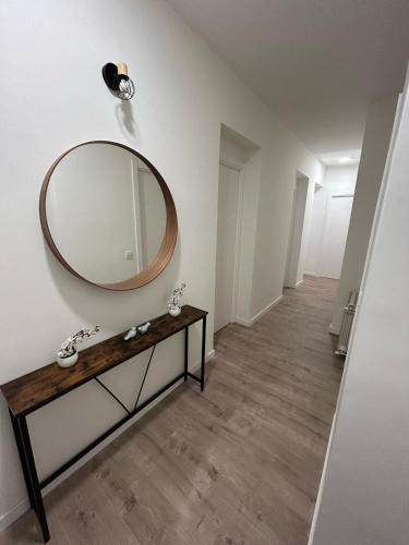 Habitaciones en Embajadores