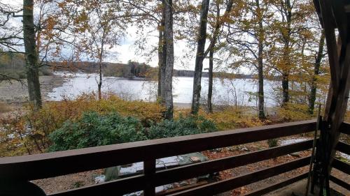 Le Nid du Lac in Montsauche-les-Settons