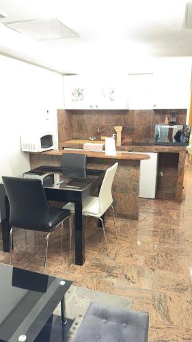 Bartholomé 5 - Location saisonnière - Drancy