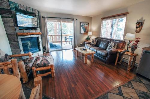 Fawn Valley Inn- 267 condo image