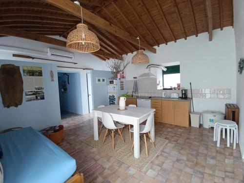 ห้องครัว, Casa do Cais in กันเดลาเรีย